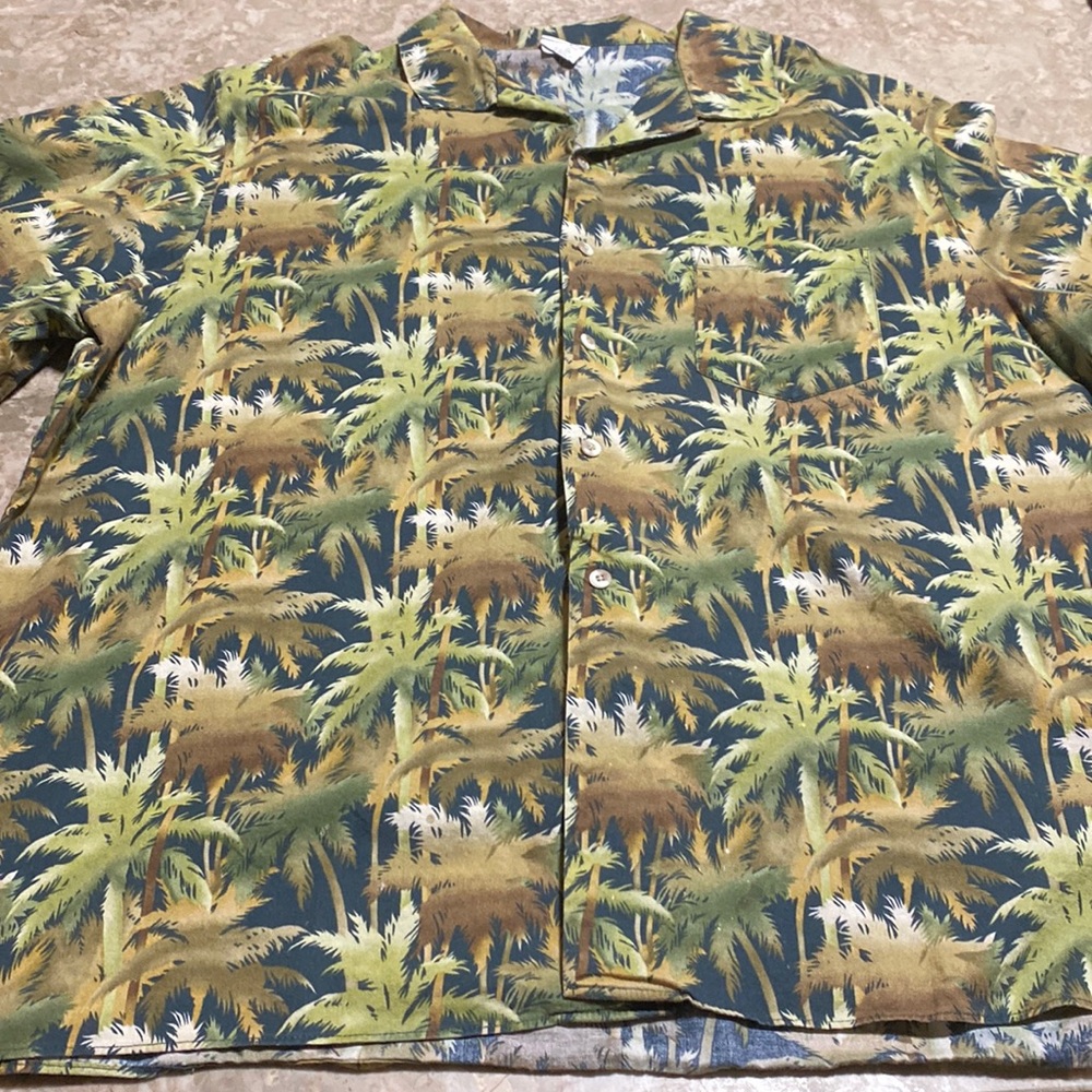 Palm Tree Collared Button Down Shirt